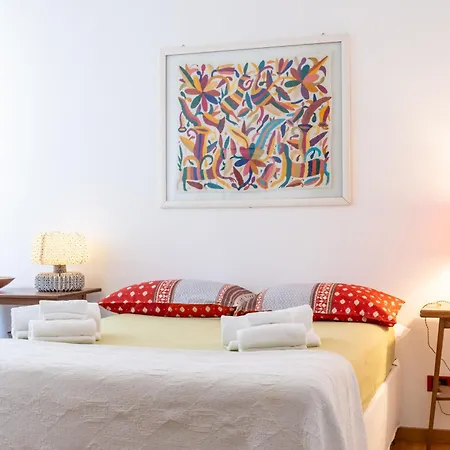 Apartment Sempione-metro B, Vintage Apartment, Ac, Wifi